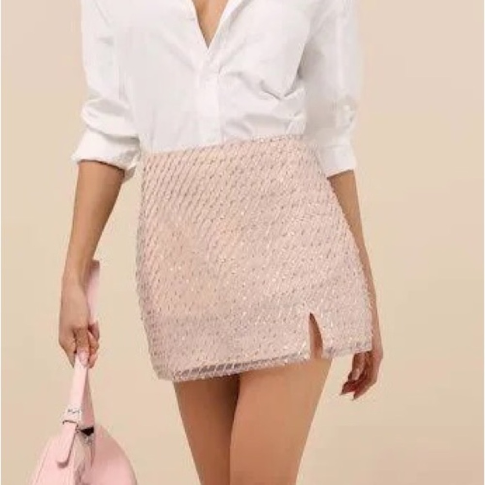 Elegant Pink Mini Skirt